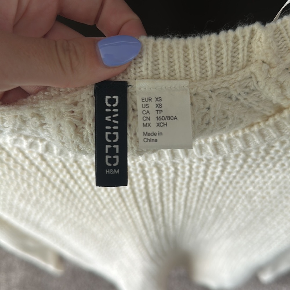 Sweater - Picture 3 of 3